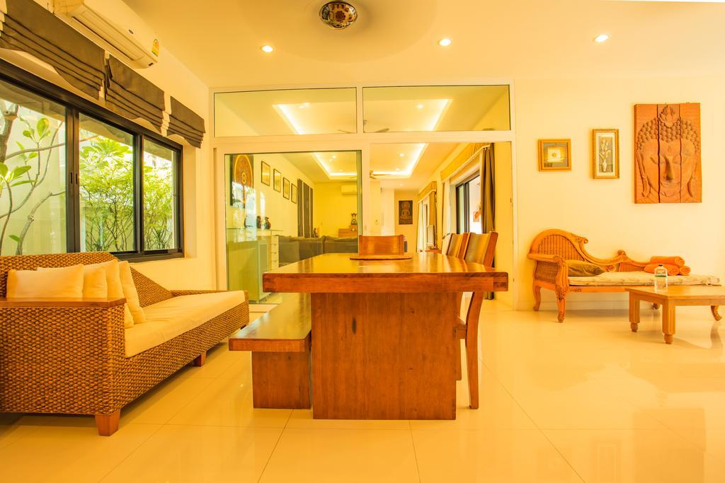 Villa Natcha Pool *