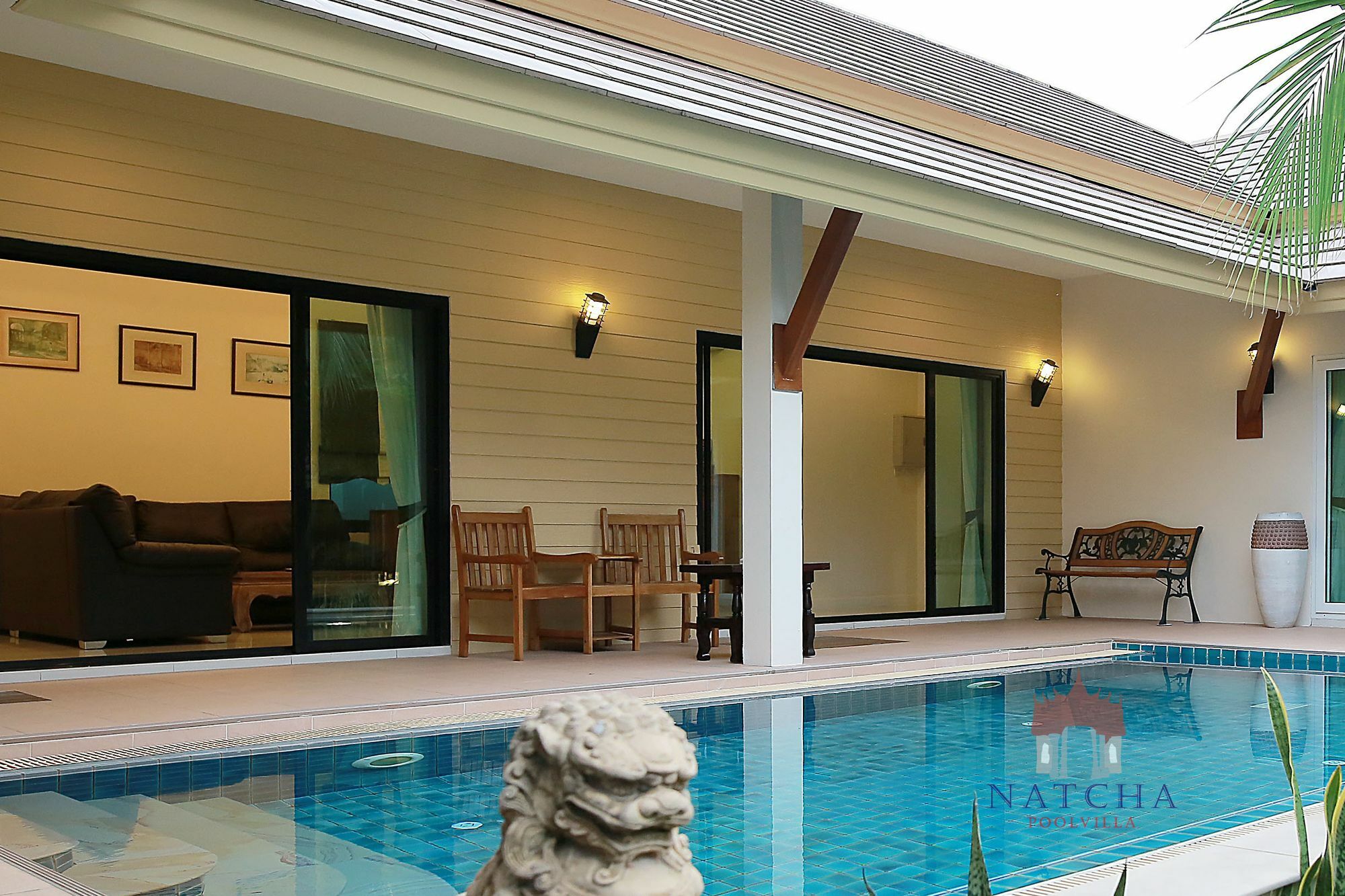 Natcha Pool Villa Pattaya